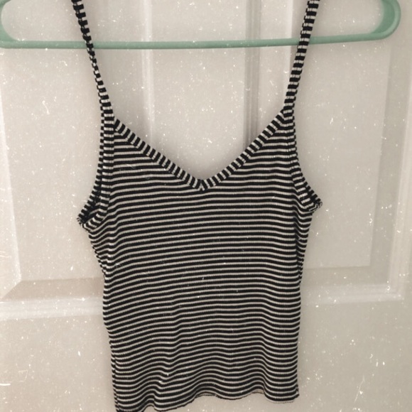Black and White Striped, Fitted Tank - Picture 2 of 3